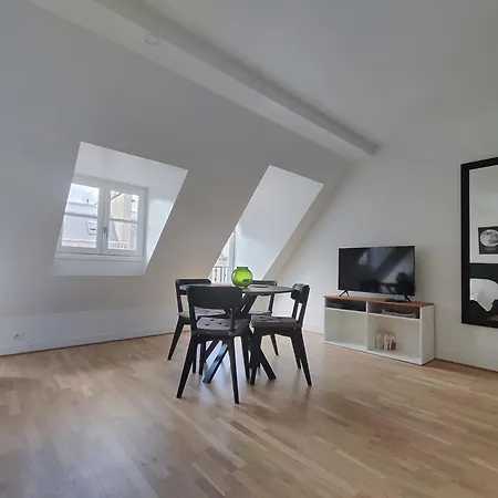 Appartamento Near Arc De Triomphe And Shopping *